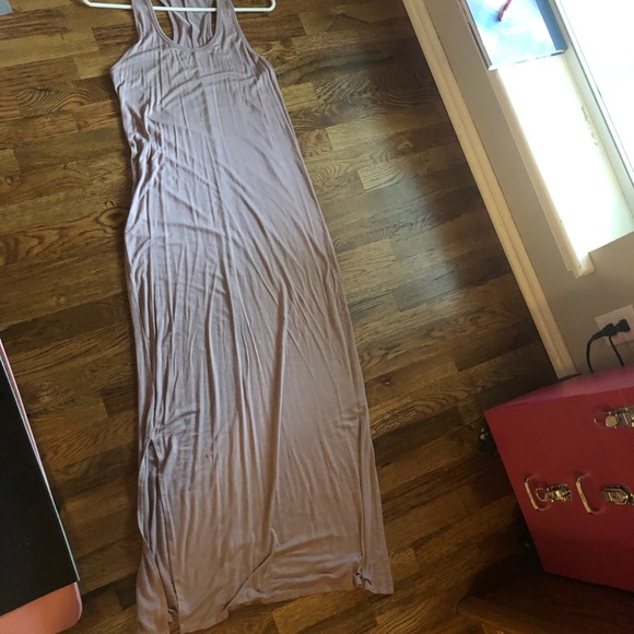 3/$20 forever 21 Maxi sundress - Picture 5 of 6